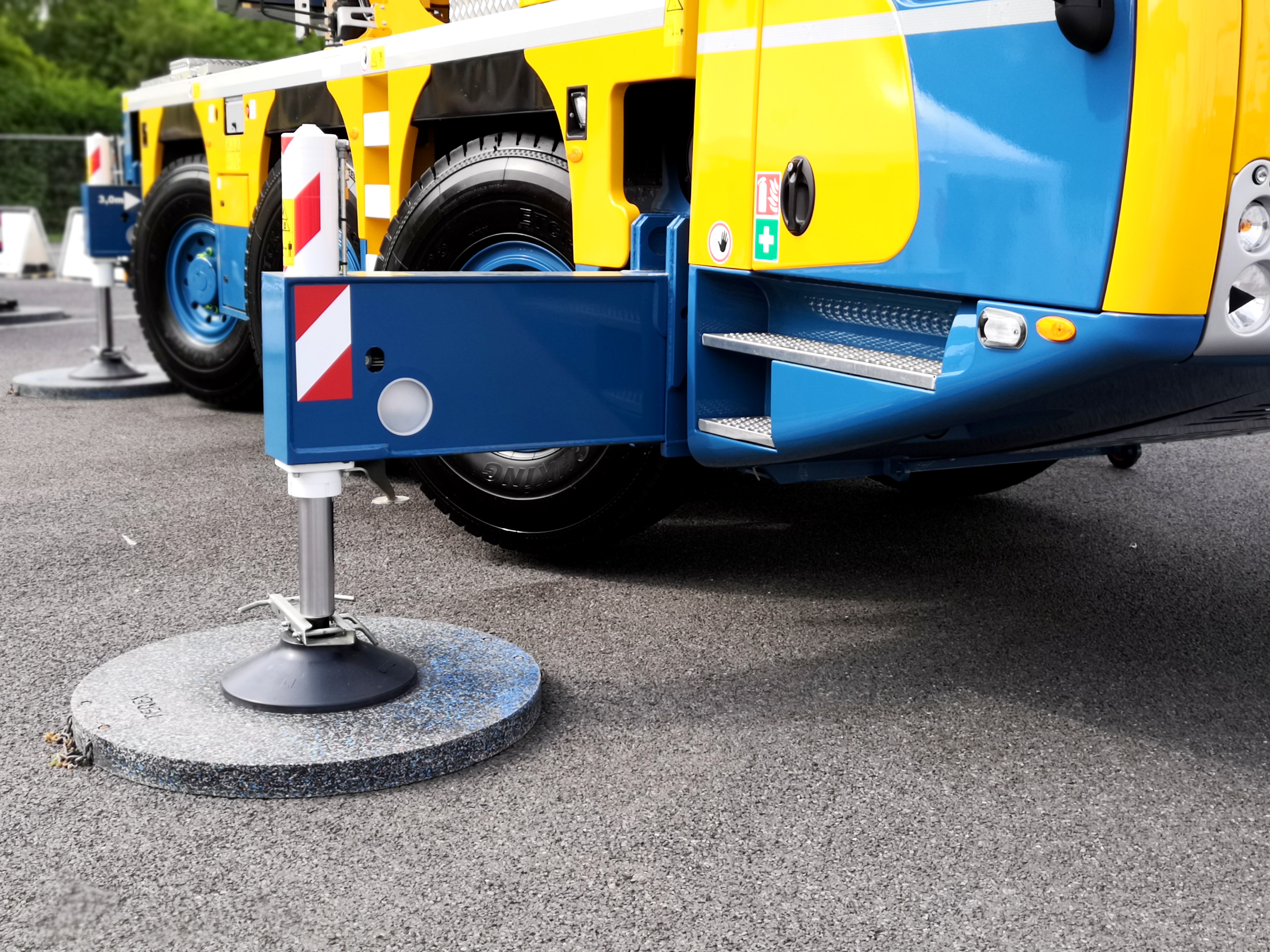 1200 x 80 Premium Outrigger Pad Outriggerpads